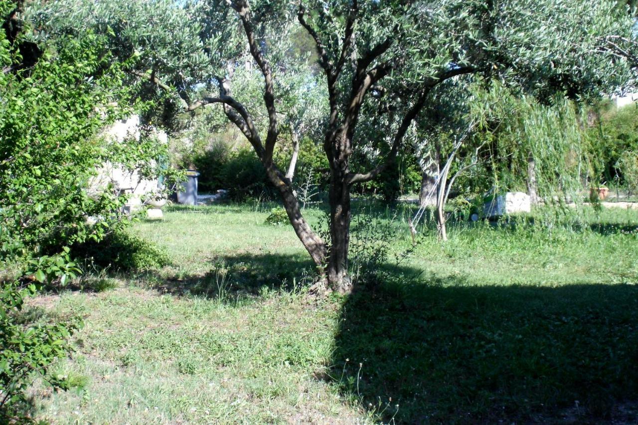 B&B Le Petit Frigouye Rochefort-du-Gard Luaran gambar