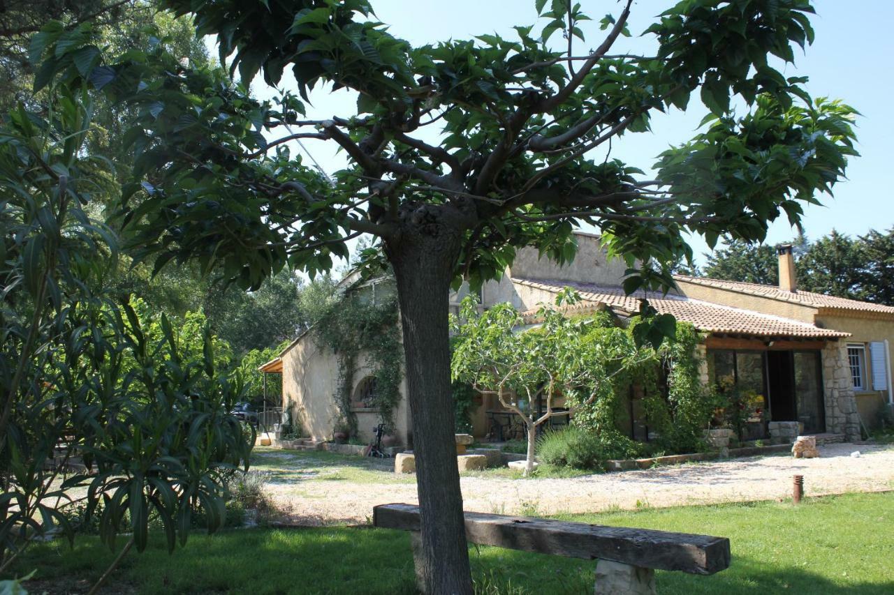 B&B Le Petit Frigouye Rochefort-du-Gard Luaran gambar